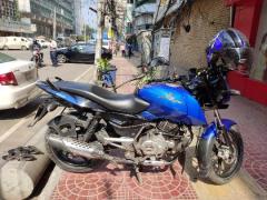 Bajaj Pulsar 150